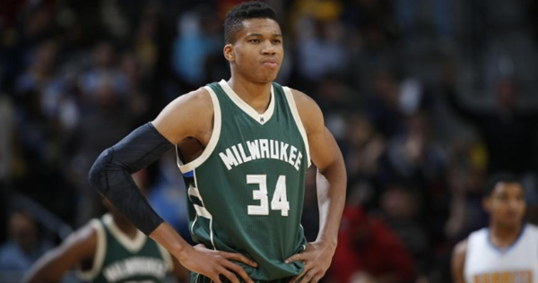 產生巨大影 產生巨大影