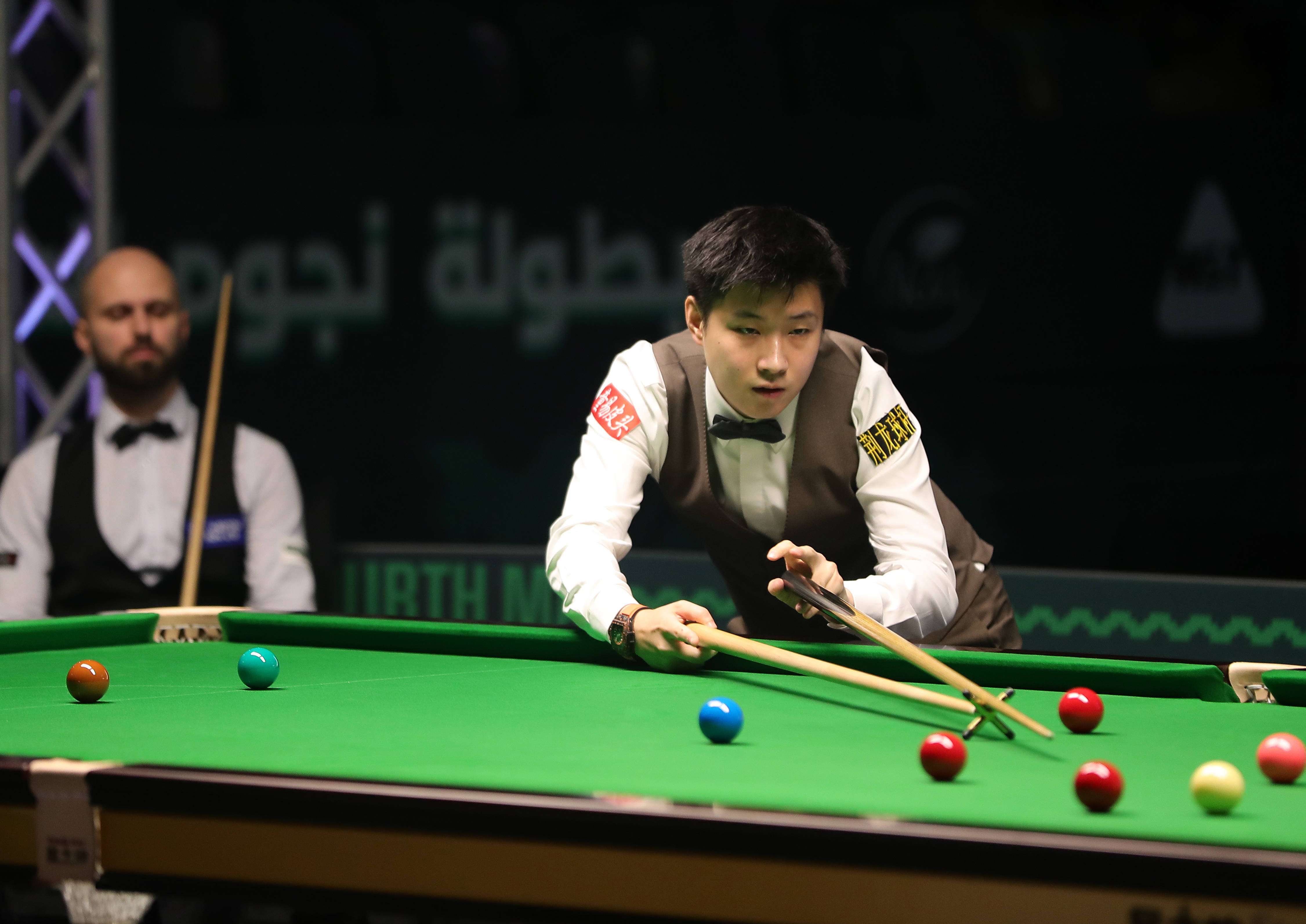 中超赛场继 中超赛场继